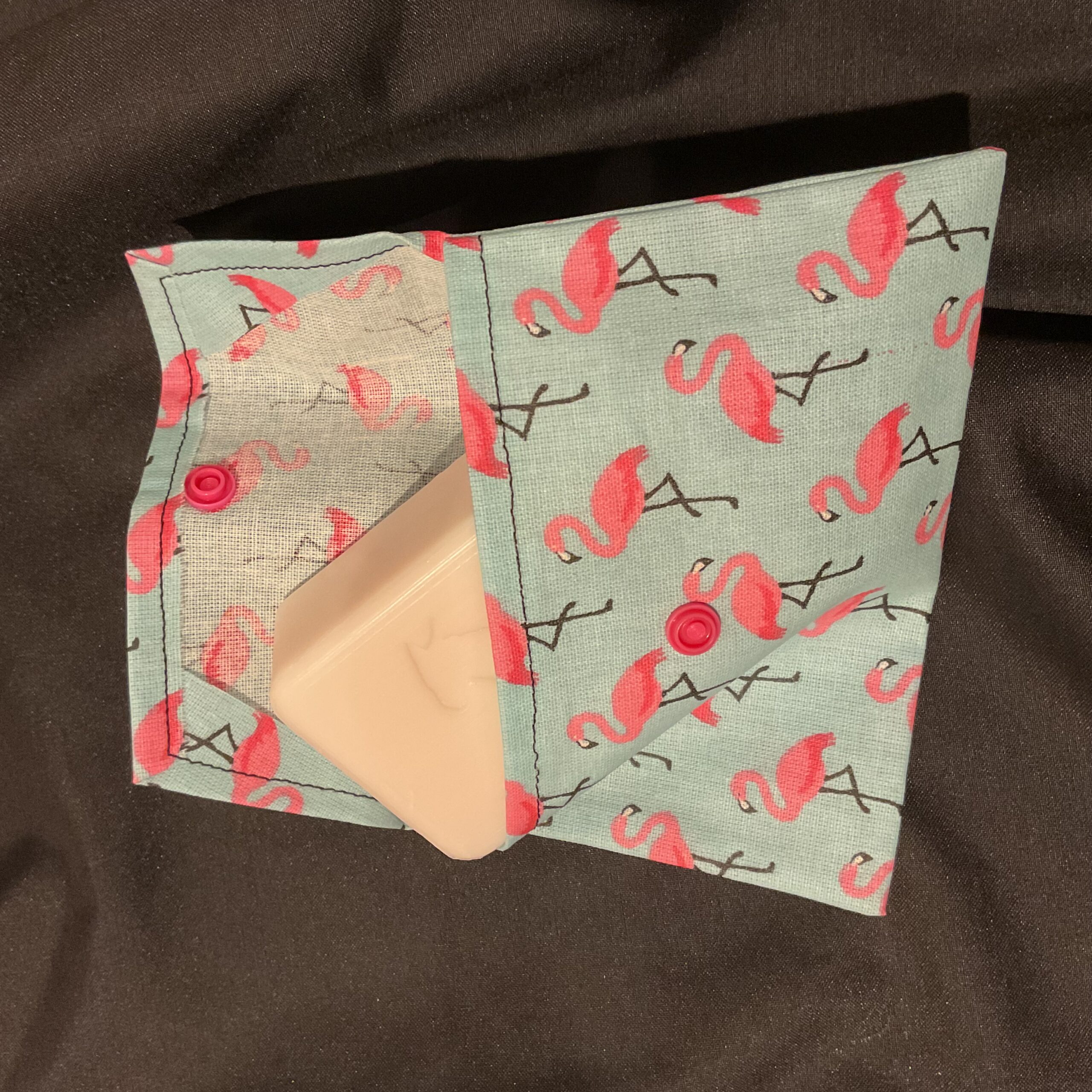 Pochette flamand rose  imperméabilisée pour savon